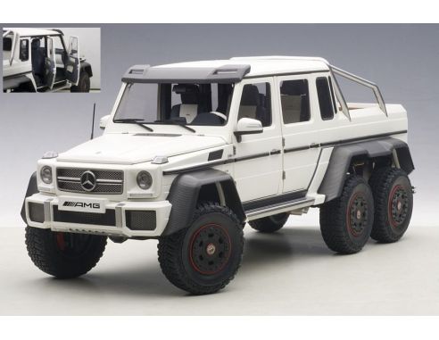 Auto Art / Gateway AA76303 MERCEDES G63 AMG 6x6 2013 WHITE 1:18 Modellino