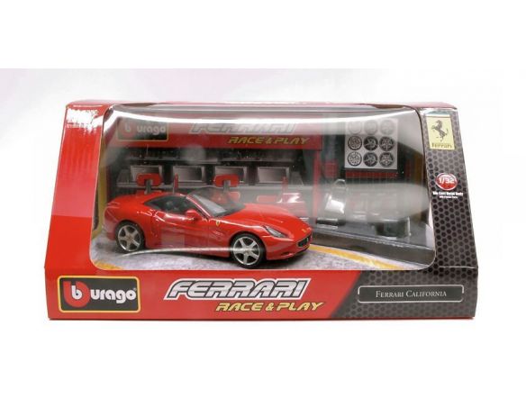 BBURAGO BU44020CALSP FERRARI CALIFORNIA SPIDER RED IN SCAT.C/ACCESSORI 1:32 Modellino