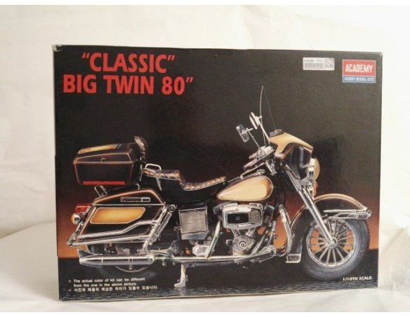 ACADEMY 1548 CLASSIC BIG TWIN 80 KIT 1:10 Modellino