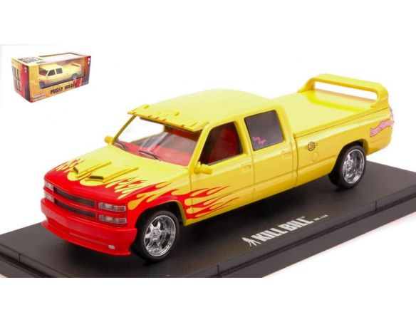 Greenlight GREEN86481 CUSTOM C-2500 CREW CAB SILVERADO KILL BILL (2003) PUSSY WAGON  1:43 Modellino