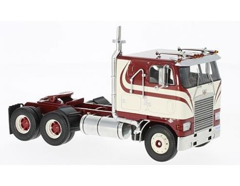 Neo Scale Models NEO44865 DIAMOND REO ROYALE CO8864D 1974 RED/WHITE 1:43 Modellino
