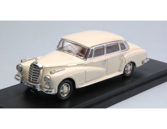 Rio RI4547 MERCEDES 300 L 1951 ADENAUER WHITE 1:43 Modellino