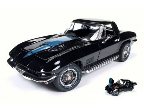 Auto World AMM1099 CHEVY CORVETTE ROADSTER 1967 BLACK 1:18 Modellino