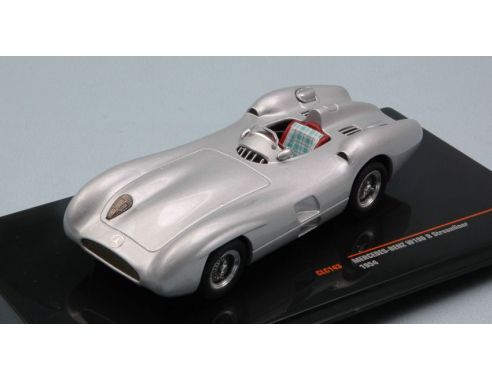 Ixo model CLC143 MERCEDES W196 R STREAMLINER 1954 SILVER 1:43 Modellino