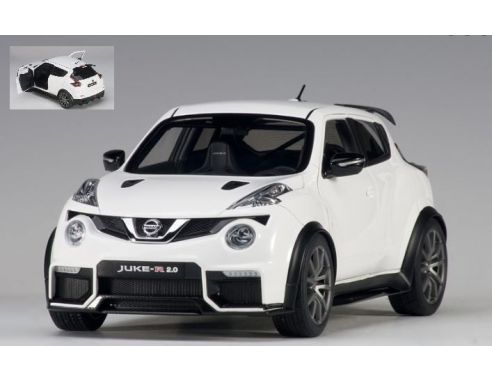 Auto Art / Gateway AA77456 NISSAN JUKE R 2.0 2016 WHITE 1:18 Modellino