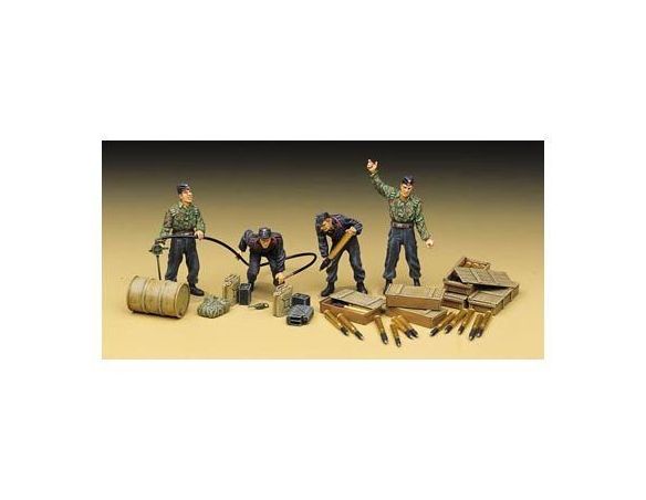 ACADEMY 1376 GERMAN TANK SUPPLIES & GREW SET 1:35 Kit Modellino