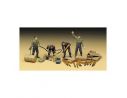 ACADEMY 1376 GERMAN TANK SUPPLIES & GREW SET 1:35 Kit Modellino