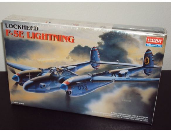 ACADEMY 2149  F-5E LIGHTNING 1:48 Kit Modellino