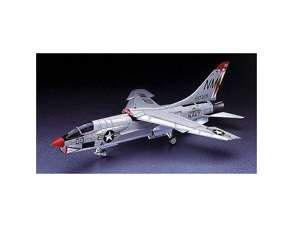 HASEGAWA 07225 F-8E CRUSADER 1:48 KIT Modellino