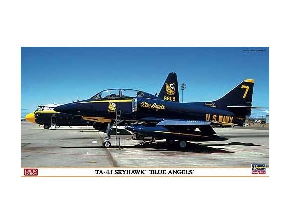HASEGAWA 09937 TA-4J SKYHAWK BLUE ANGELS 1:48 KIT Modellino