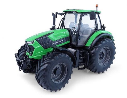 Universal Hobbies UH5209 DEUTZ FAHR TTV 7250 2017 VERSION 1:32 Modellino