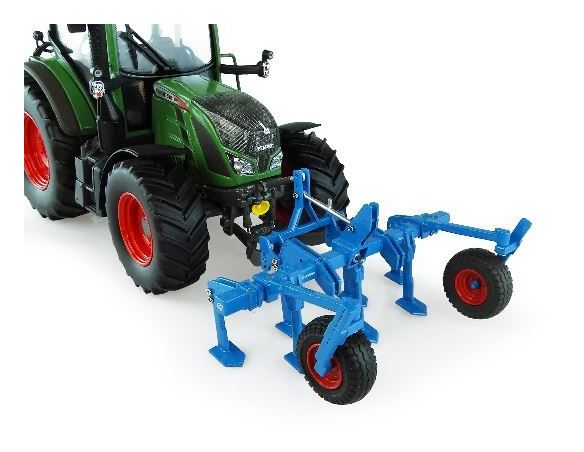 Universal Hobbies UH5259 ESTIRPATORE FRONTALE LEMKEN TOPAS 140 1:32 Modellino