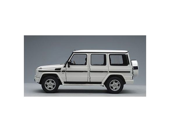 Auto Art 76103 MERCEDES BENZ G WAGON LWB WHITE 1:18 Modellino