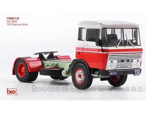 Ixo model TR013 DAF 2600 1970 RED/WHITE 1:43 Modellino