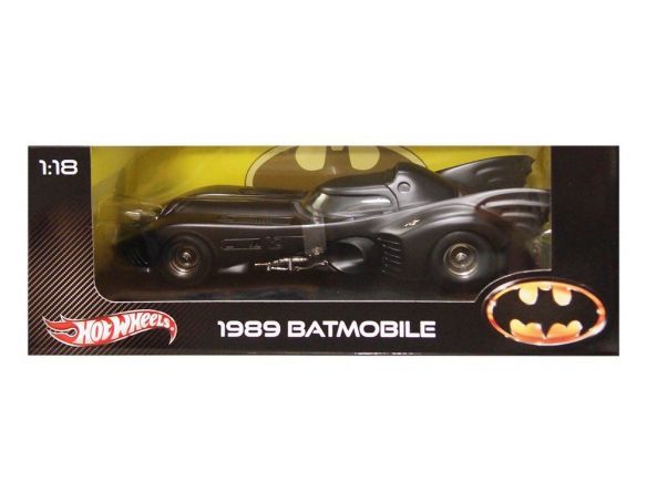 HOTWHEELS X5533 BATMAN 1989 BATMOBILE 1:18 Modellino