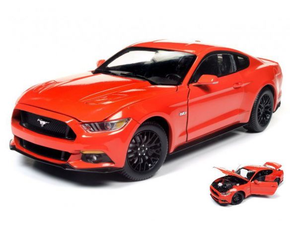Auto World AW242 FORD MUSTANG COUPE' COMPETITION 2016 ORANGE 1:18 Modellino