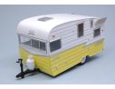 Greenlight GREEN18410 ROULOTTE SHASTA AIRFLYTE 1961 YELLOW/WHITE 1:24 Modellino