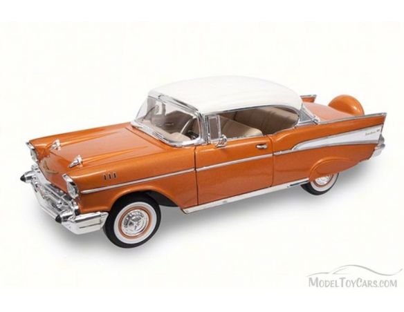 Hot Wheels LDC92109GD CHEVROLET BEL AIR HARD TOP 1957 1:18 Modellino