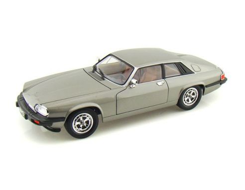 Hot Wheels LDC92658S JAGUAR XJS 1975 SILVER 1:18 Modellino