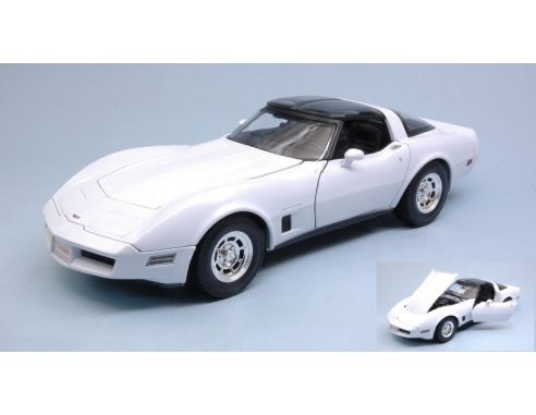 Welly WE12546W CHEVROLET CORVETTE COUPE' 1982 WHITE 1:18 Modellino