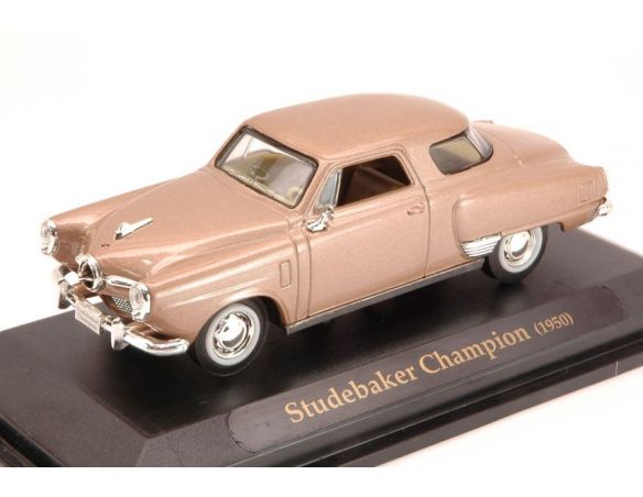 LUCKY DIE CAST LDC94249BR STUDEBAKER CHAMPION 1950 BRONZE MET.1:43 Modellino