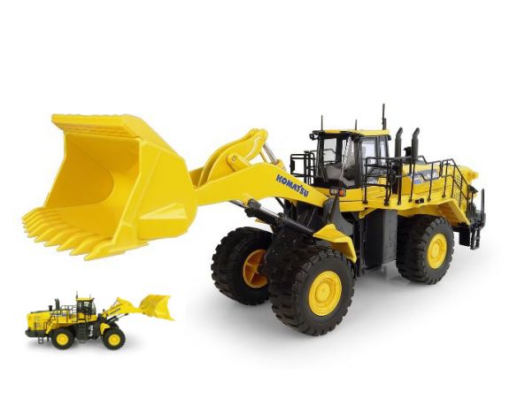 Universal Hobbies UH8127 KOMATSU WA600-8 1:50 Modellino