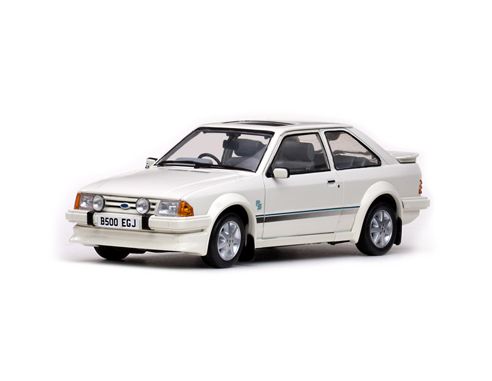 SunStar SS4961 FORD ESCORT RS TURBO 1984 WHITE 1:18 Modellino