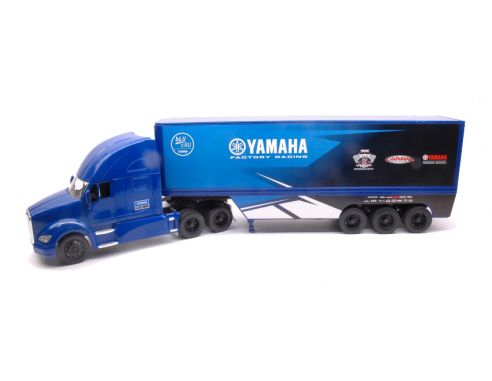 New Ray NY10943 KENWORTH T700 YAMAHA FACTORY RACING TEAM 1:32 Modellino