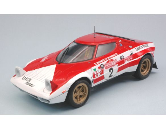 Triple 9 T9-1800175 LANCIA STRATOS N.2 WINNER SANREMO RALLY 1974 S.MUNARI-M.MANNUCCI 1:18 Modellino