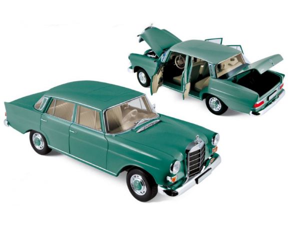 Norev NV183577 MERCEDES 200 1966 GREEN 1:18 Modellino
