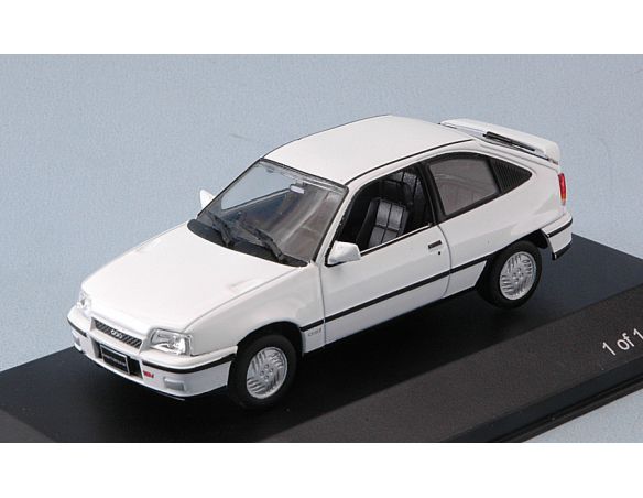 White Box WB232 OPEL KADETT E GSi WHITE 1:43 Modellino