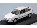 White Box WB232 OPEL KADETT E GSi WHITE 1:43 Modellino