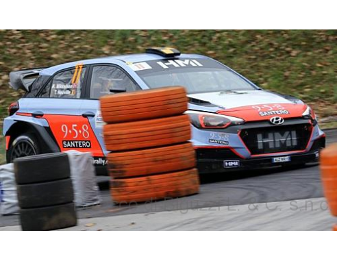 Ixo model RAM660 HYUNDAI NG i20 WRC N.11 2nd RALLY MONZA 2017 A.MIKKELSEN-T.NEUVILLE 1:43 Modellino