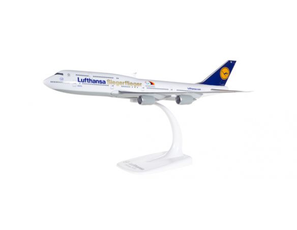 Herpa HP611435 BOEING 747-8 LUFTHANSA SIEGERFLIEGER cm 30 1:250 Modellino
