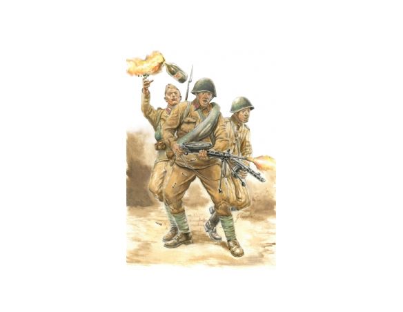 Italeri IT15602 WWII RUSSIAN INFANTRY KIT 1:56 Modellino