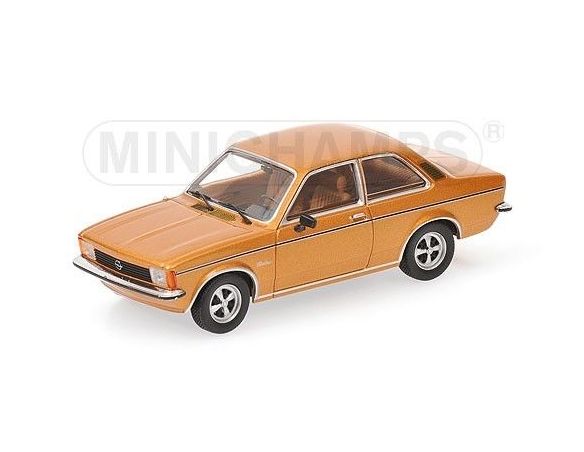 Minichamps PM400048100 OPEL KADETT C BERLINA 1978 GOLD METALLIC 1:43 Modellino