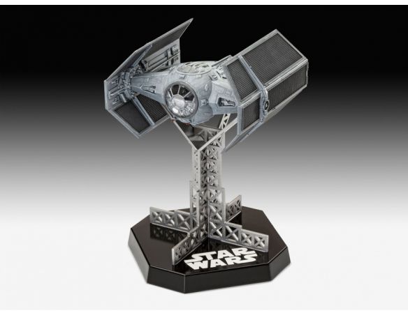 Revell RV06881 STAR WARS DARTH VADER'S TIE FIGHTER KIT 1:72 Modellino