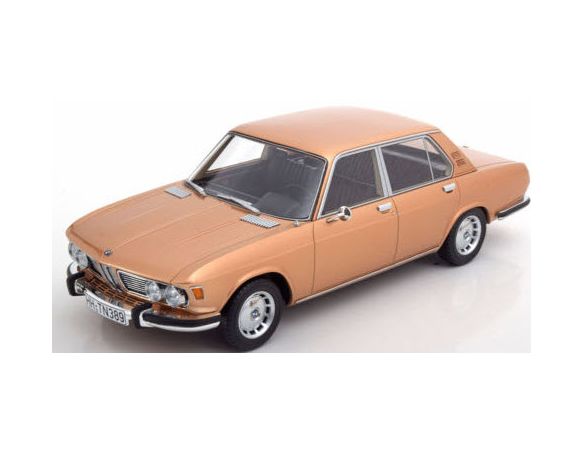 BOS MODEL BOS349 BMW 2500 (E3) GOLD 1:18 Modellino
