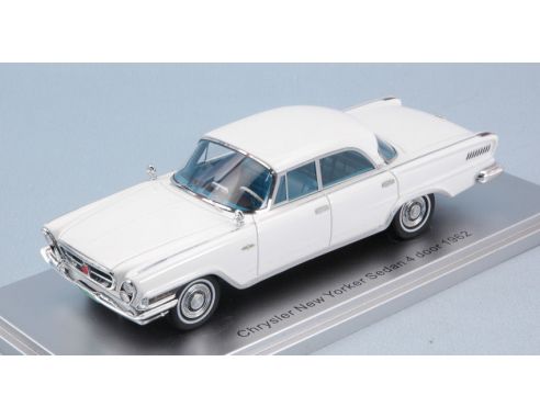 Kess Model KS43032021 CHRYSLER NEW YORKER SEDAN 4-DOOR 1962 WHITE 1:43 Modellino