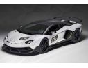 Looksmart LS489B LAMBORGHINI AVENTADOR SVJ BIANCO PHANES SPECIAL EDITION 1:43 Modellino