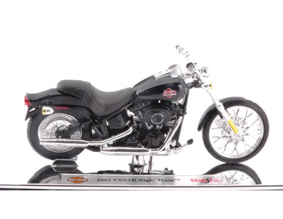 Maisto MI09197 HARLEY DAVIDSON 2002 FXSTB NIGHT TRAIN BLACK 1:18 Modellino
