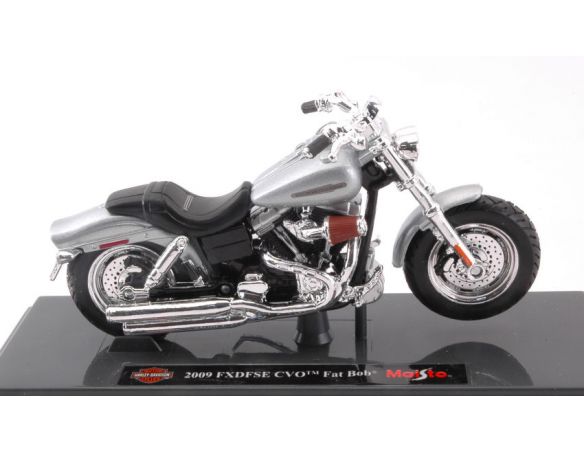 Maisto MI17085 HARLEY DAVIDSON 2009 FXDFSE CVO FAT BOB SILVER 1:18 Modellino