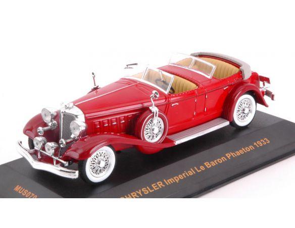 Ixo model MUS070 CHRYSLER IMPERIAL LE BARON PHAETON 1933 RED 1:43 Modellino