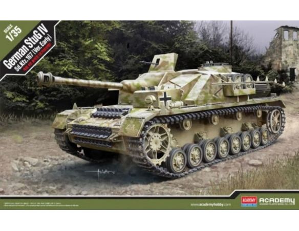 Accademy ACD13522 STUG IV SD.KFZ.167 EARLY KIT 1:35 Modellino