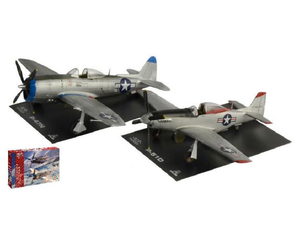 Italeri IT35102 P47 N AND P51 D WAR THUNDER KIT 1:72 Modellino