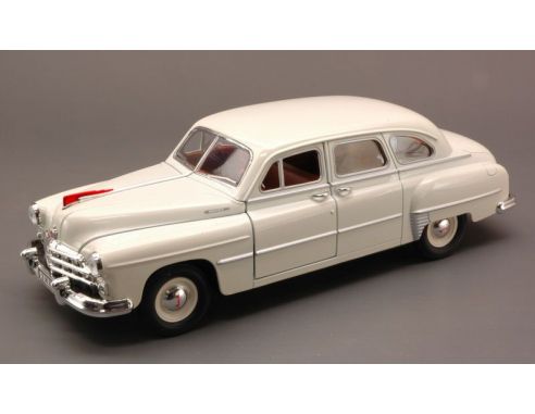LUCKY DIE CAST LDC24212W GAZ 12 (ZIM) 1950 WHITE 1:24 Modellino