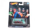 Hot Wheels HWDLB45-1 POP CULTURE BATMAN & SUPERMAN VOLKSWAGEN T1 PANEL 1:64 Modellino