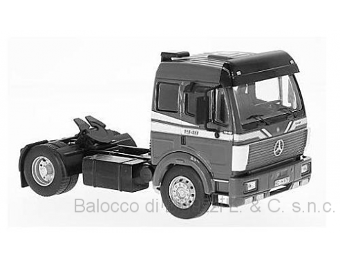 Ixo model TR029 MERCEDES SK-II 1844 1994 SILVER/RED 1:43 Modellino