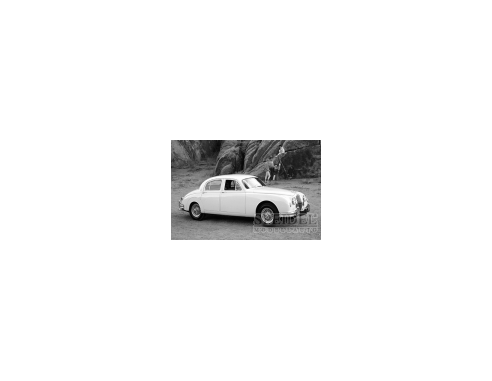 Ixo model CLC288 JAGUAR MK 1 DARK GREEN 1957 1:43 Modellino