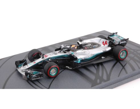 Spark Model S6068 MERCEDES L.HAMILTON 2018 N.44 WINNER ABU DHABI GP SPECIAL PACKAGE 1:43 Modellino